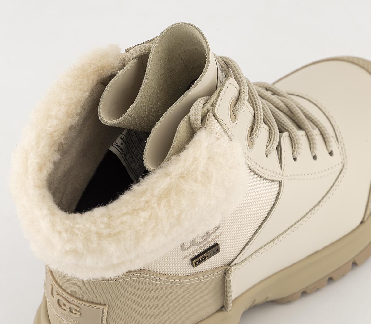 UGG Yose Fluff V2 Boots White Pine - New Season Boots