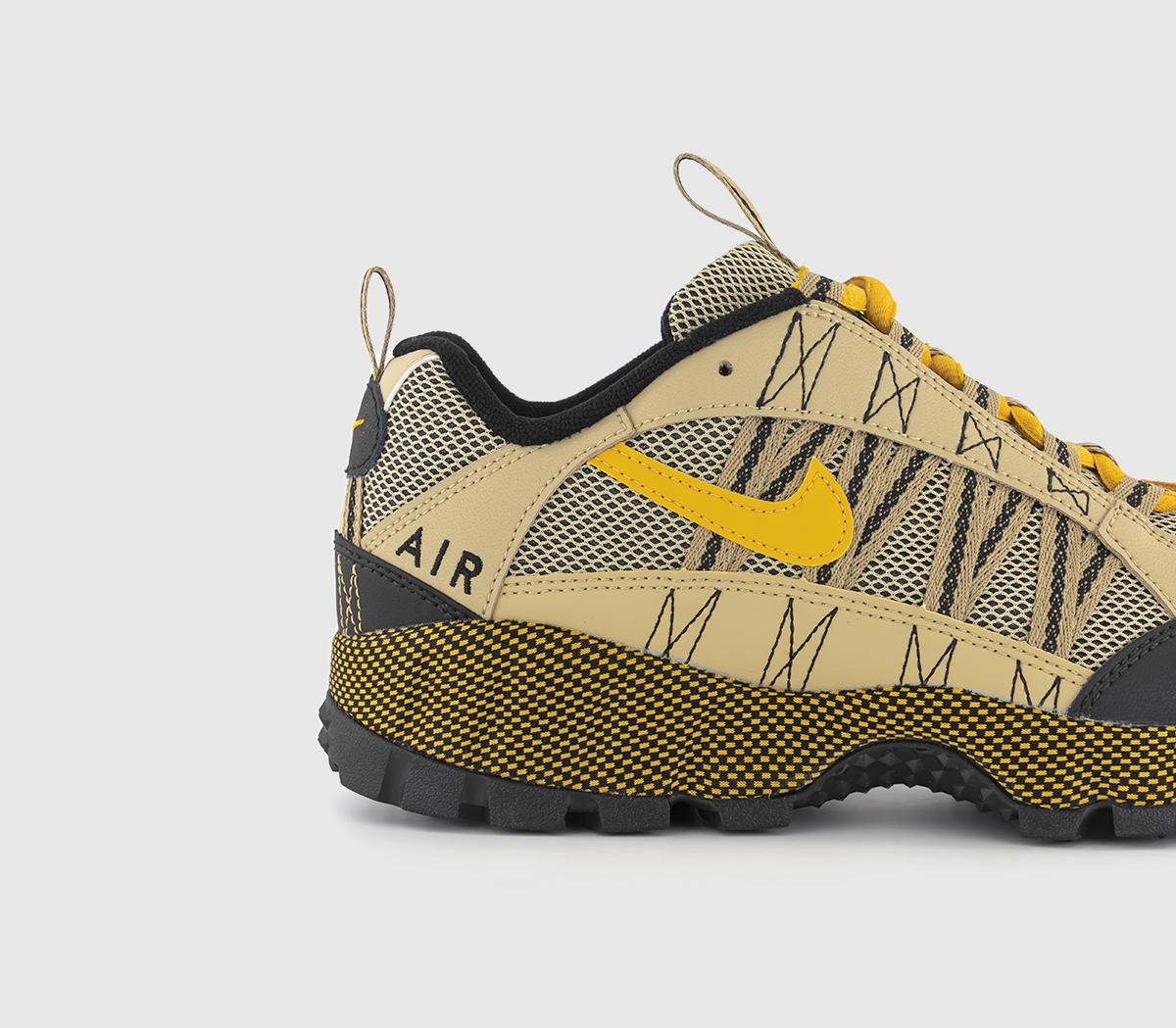 NikeAir Humara TrainersWheat Grass Yellow Ochre Black