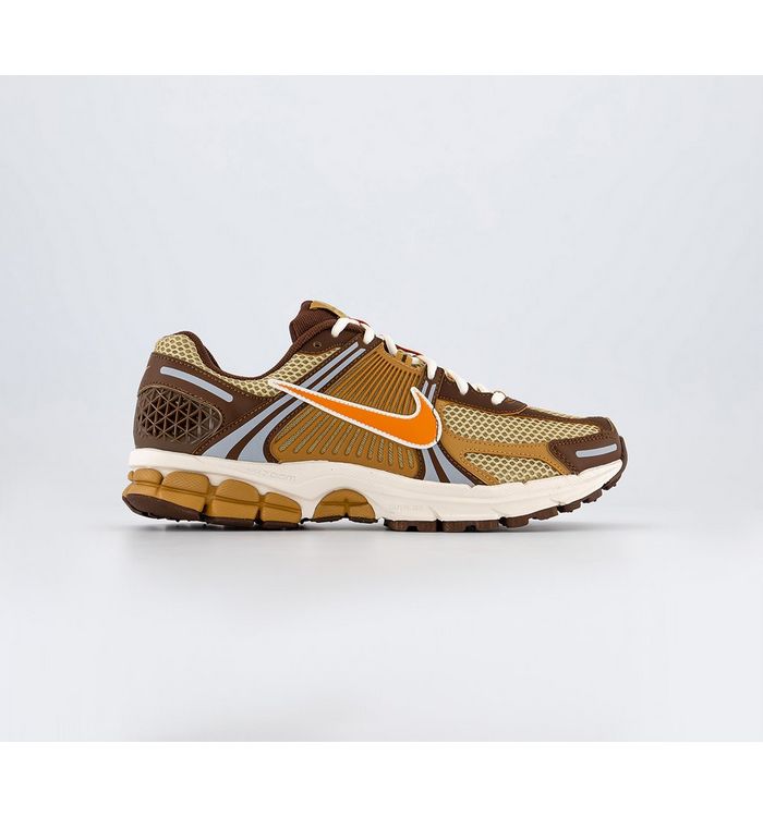 Nike Zoom Vomero 5 Trainers White Grass Gold Suede Cacao