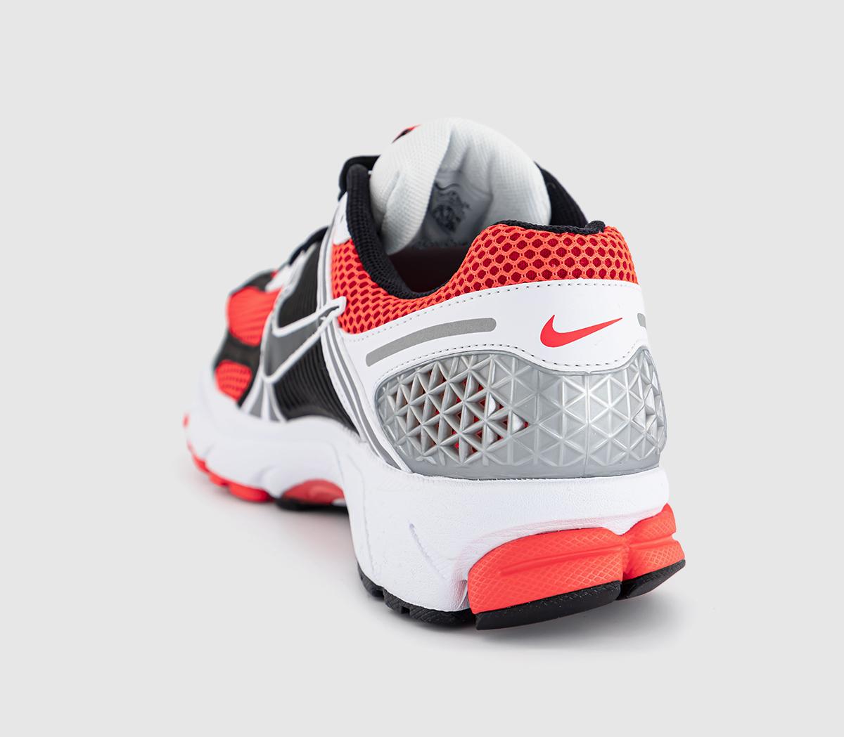 NikeZoom Vomero 5 TrainersBright Crimson Black Glacier Ice Metallic Silver N