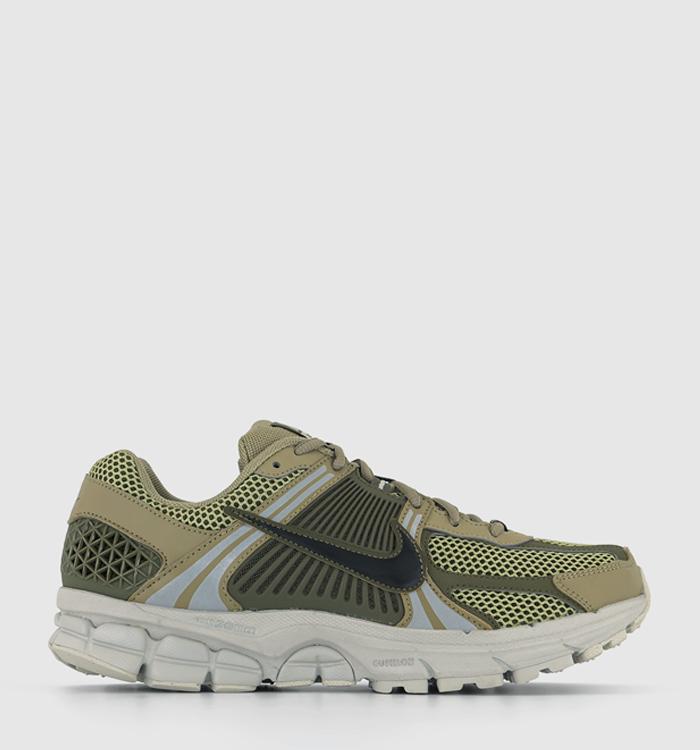 Nike olive store green trainers womens