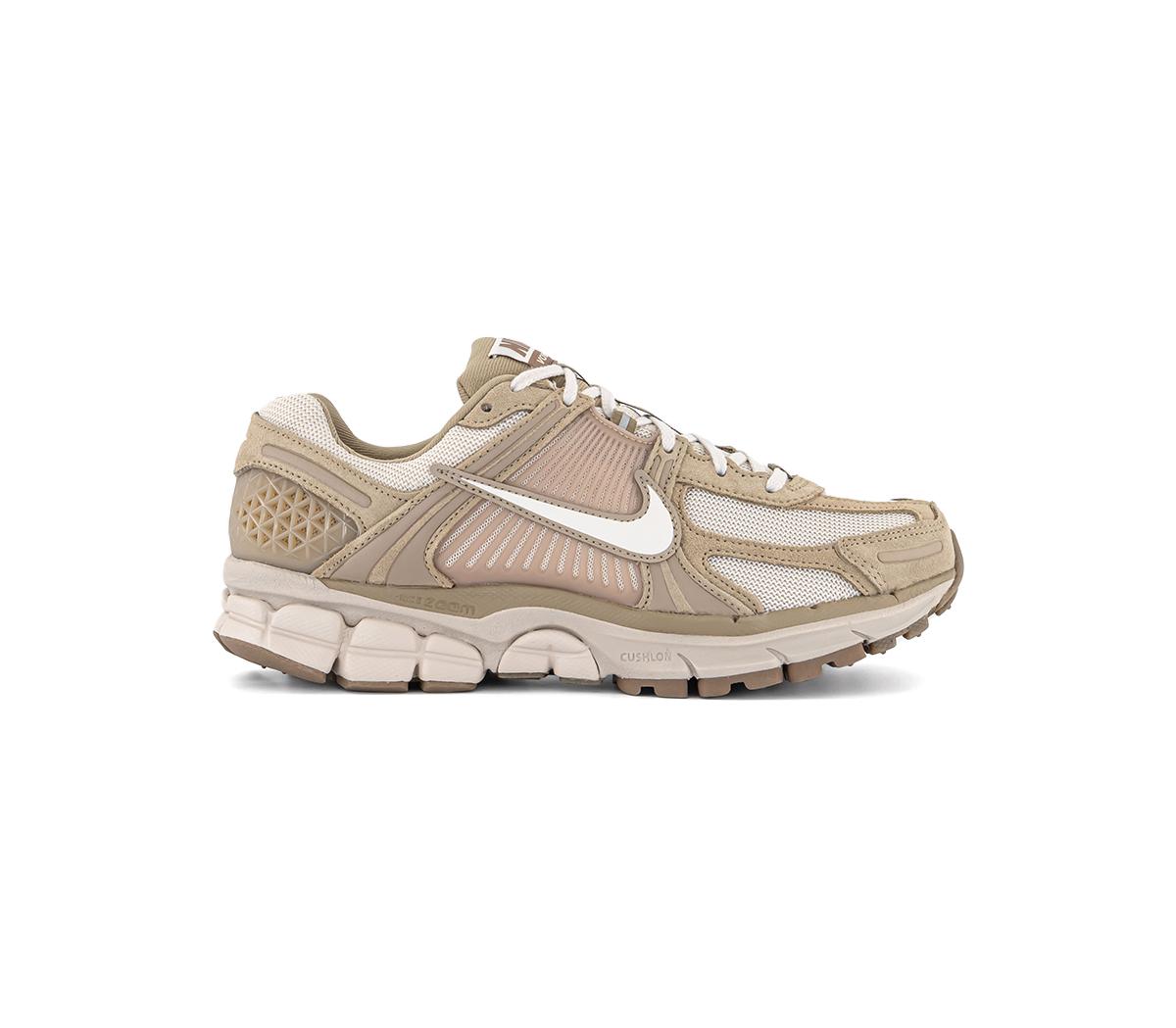 Nike Zoom Vomero 5 Trainers Khaki Phantom Light Orewood Brown Sesame Men s Trainers