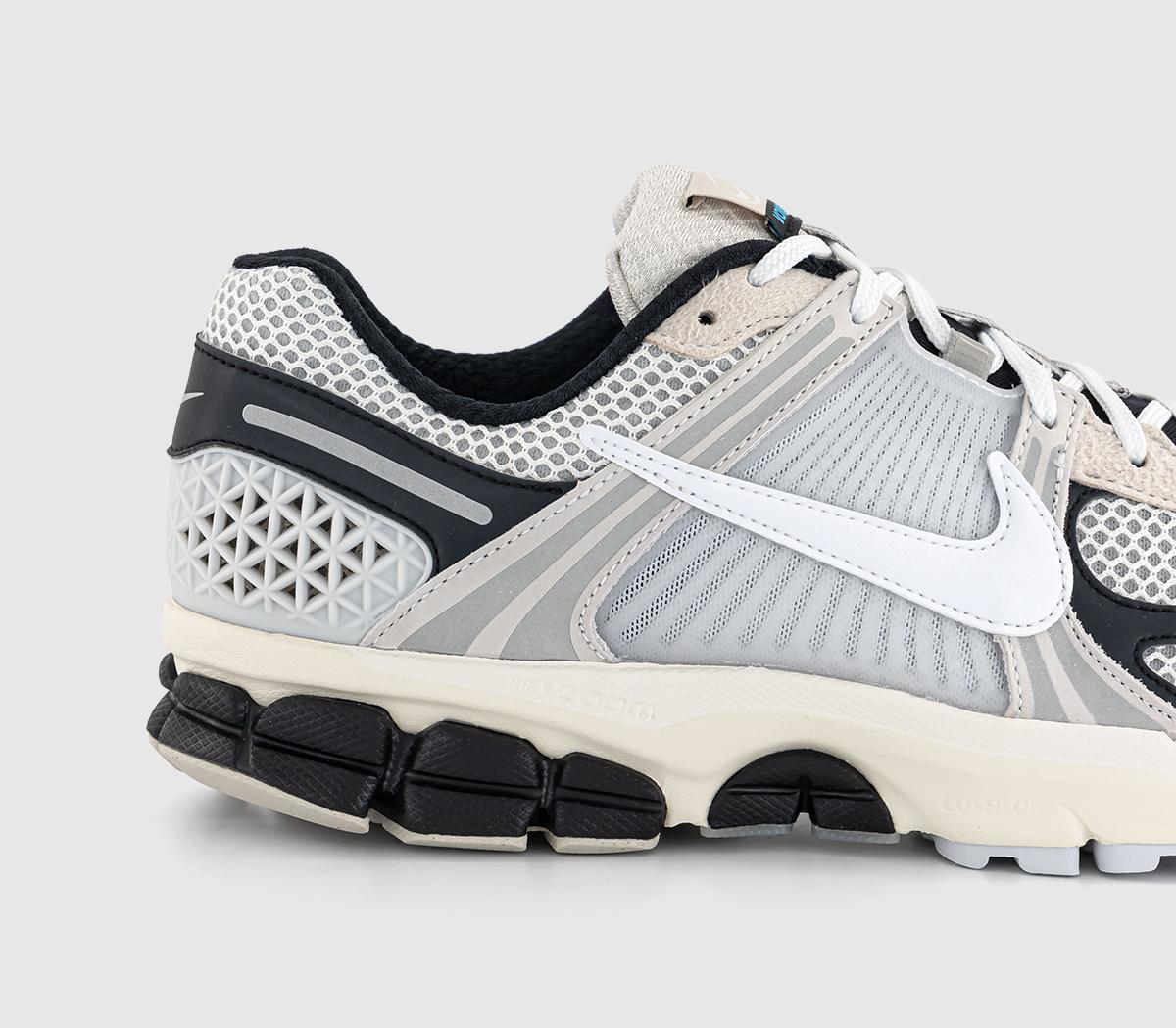 Nike Zoom Vomero 5 Trainers Pale Ivory White Lt Bone Lt Orewood