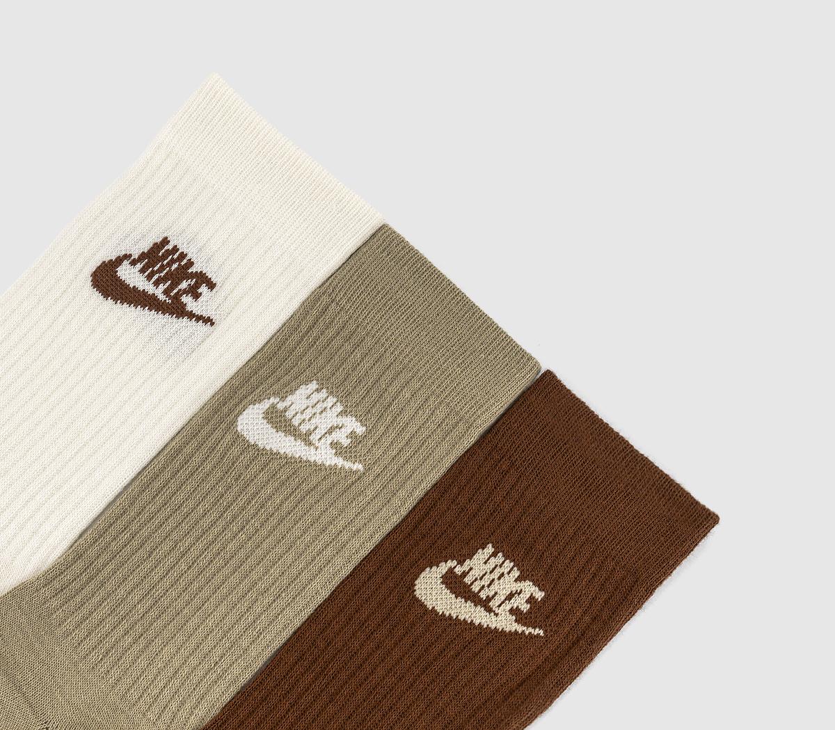 NikeNike Sports Everyday Essential High 3 Pairs NikeNike Sports Everyday Essential High 3 PairsBrown Neautral