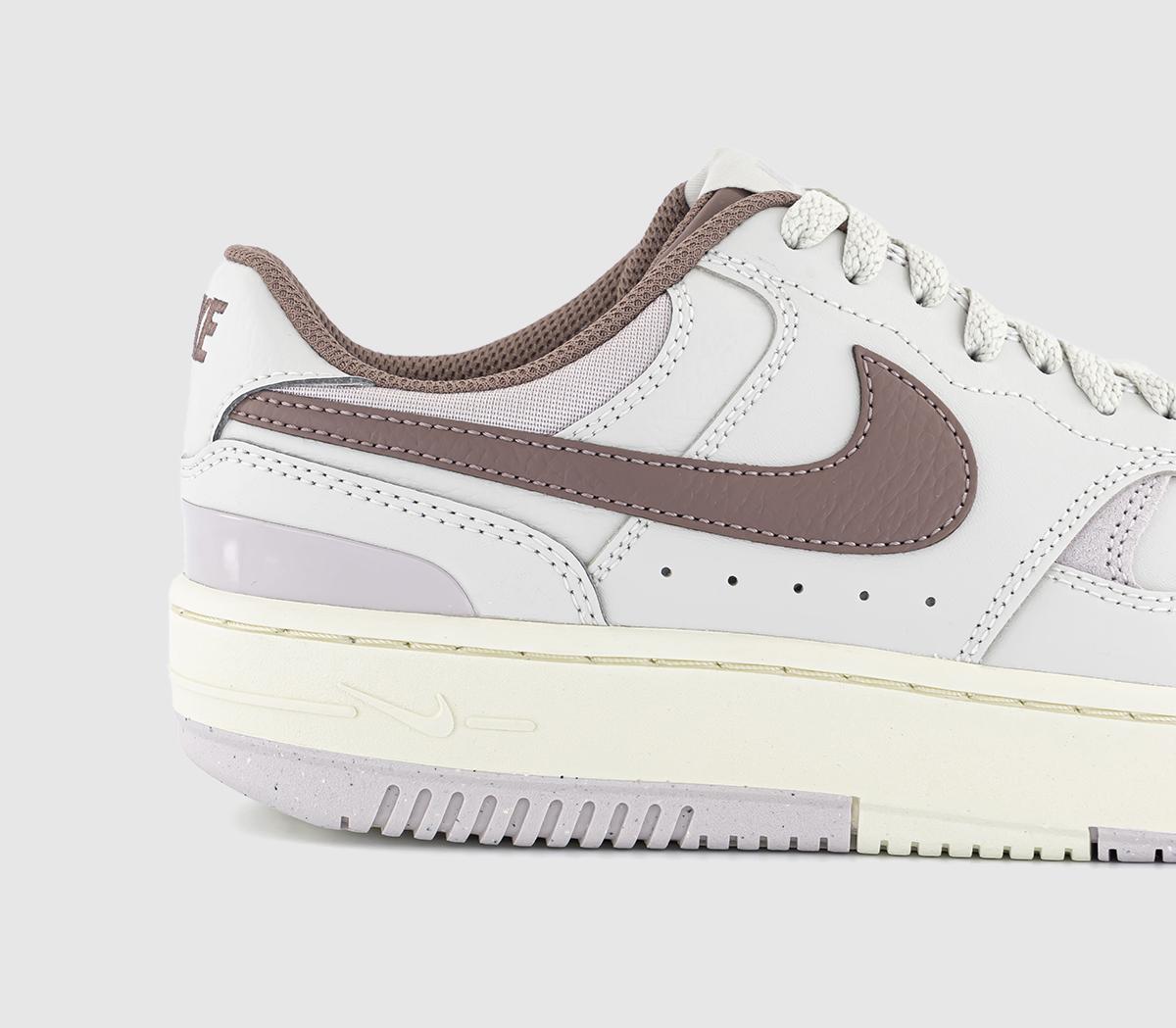 NikeNike Gamma Force Trainers NikeNike Gamma Force TrainersMauve Platinum Violet Coconut Milk