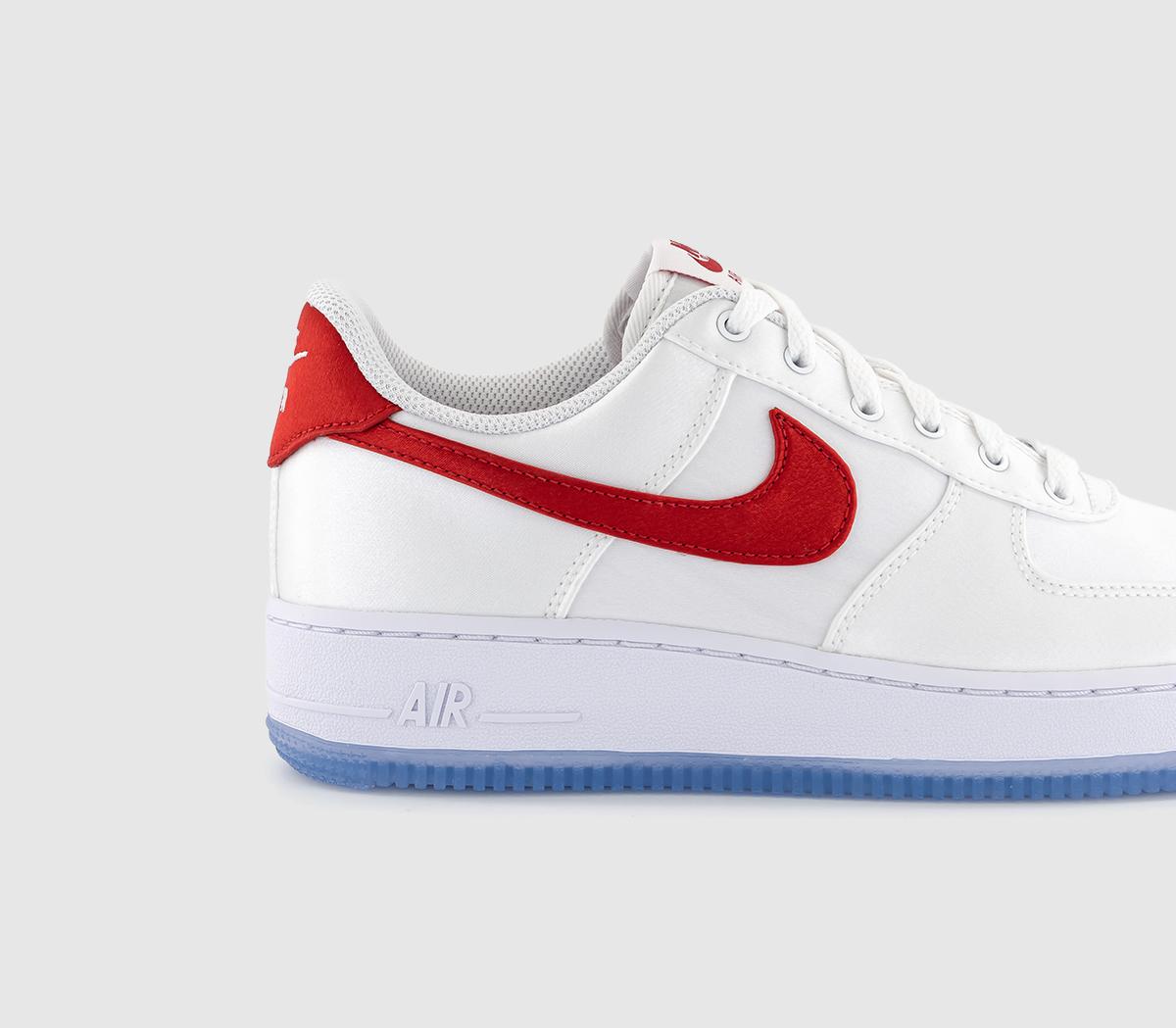 NikeAir Force 1 '07 TrainersWhite Varsity Red