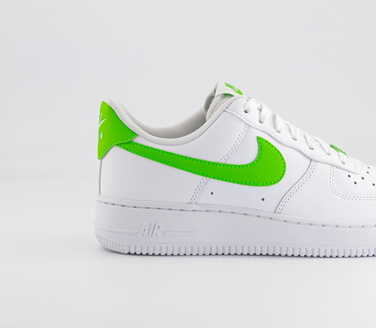NikeAir Force 1 '07 Trainers White Action Green