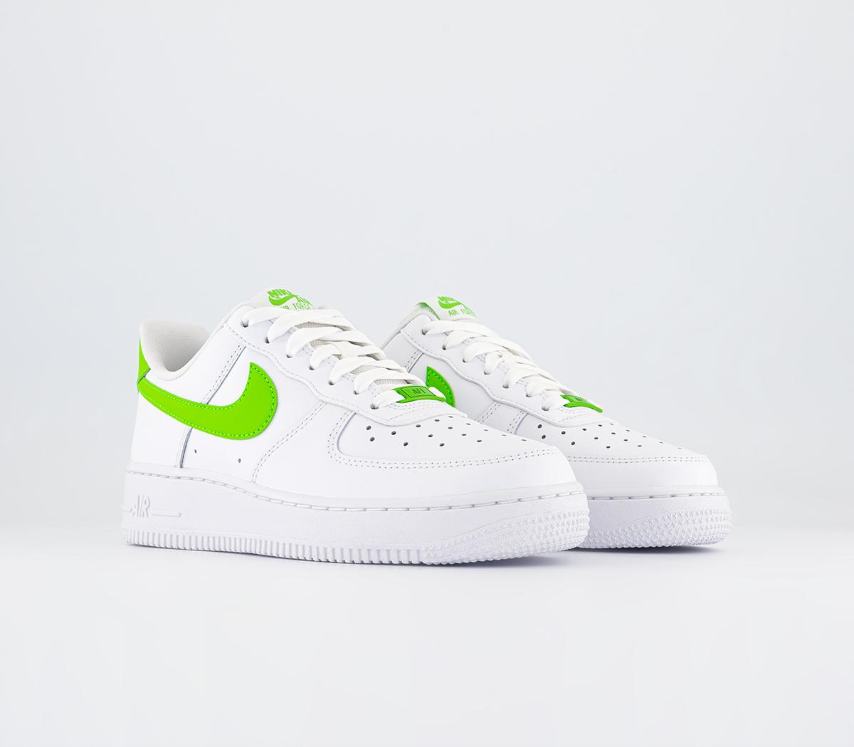 NikeAir Force 1 '07 Trainers White Action Green