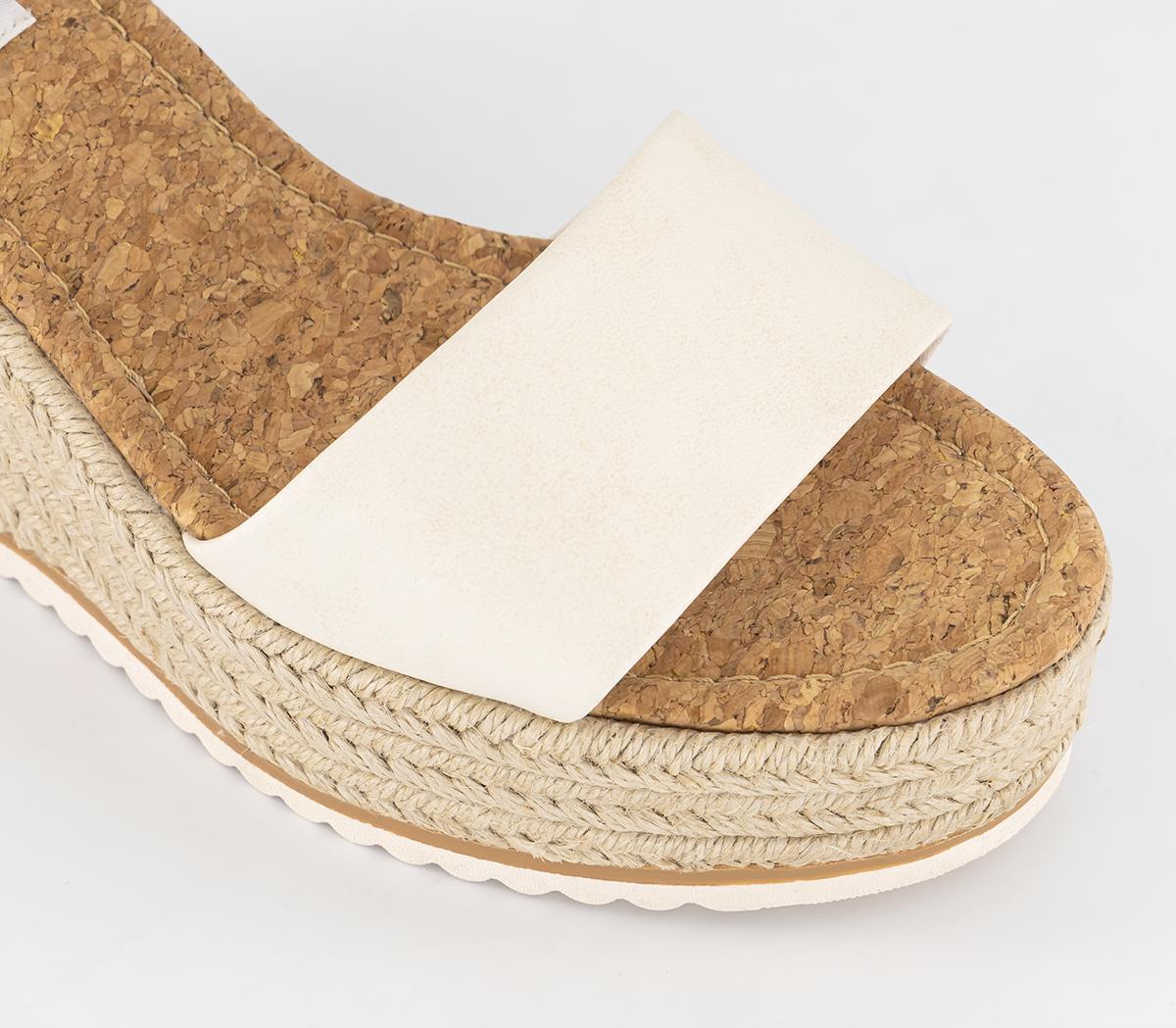 EARTHADDICTMorella Espadrille Wedges EARTHADDICTMorella Espadrille WedgesOff White