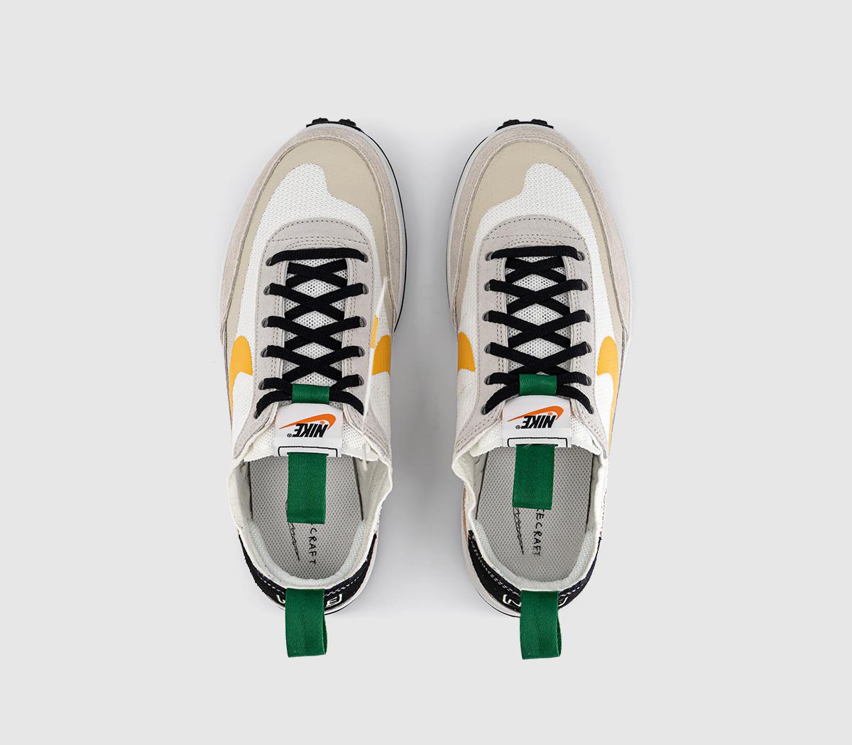 NikeGeneral Purpose ShoeSummit White University Gold Birch
