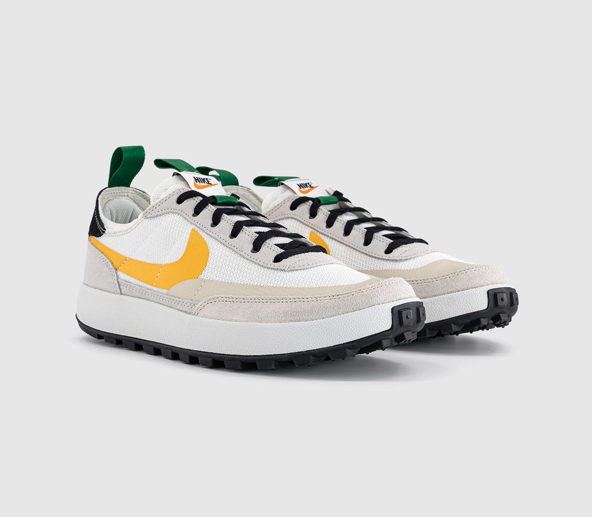 NikeGeneral Purpose ShoeSummit White University Gold Birch