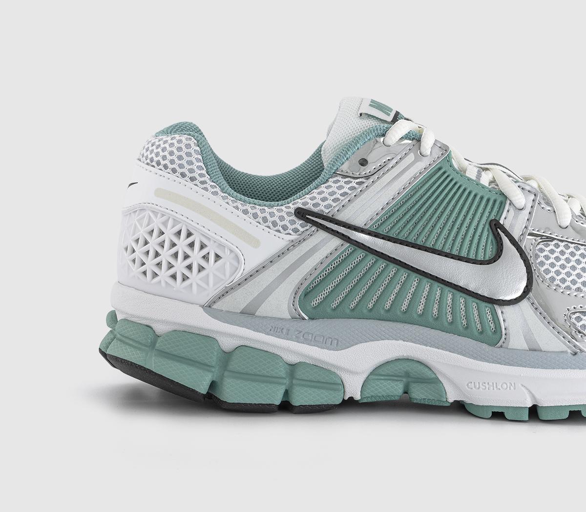 NikeZoom Vomero 5 TrainersSummit White Metallic Silver Wolf Grey
