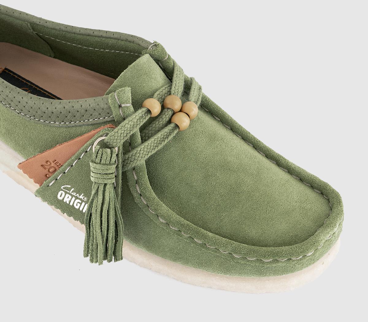 Clarks OriginalsClarks Originals Womens Wallabee ShoesApple