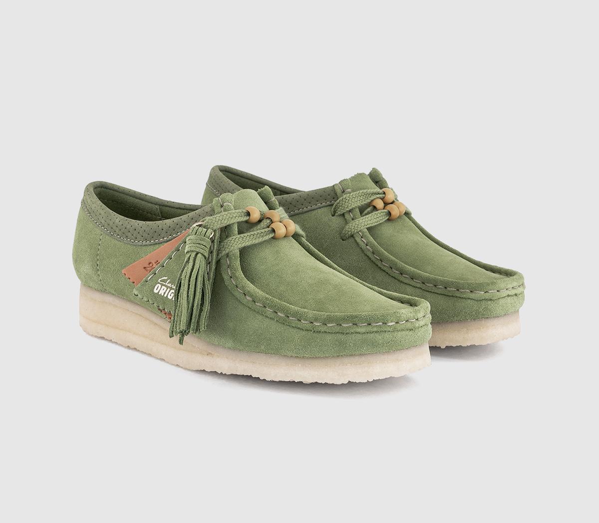 Clarks OriginalsClarks Originals Womens Wallabee ShoesApple