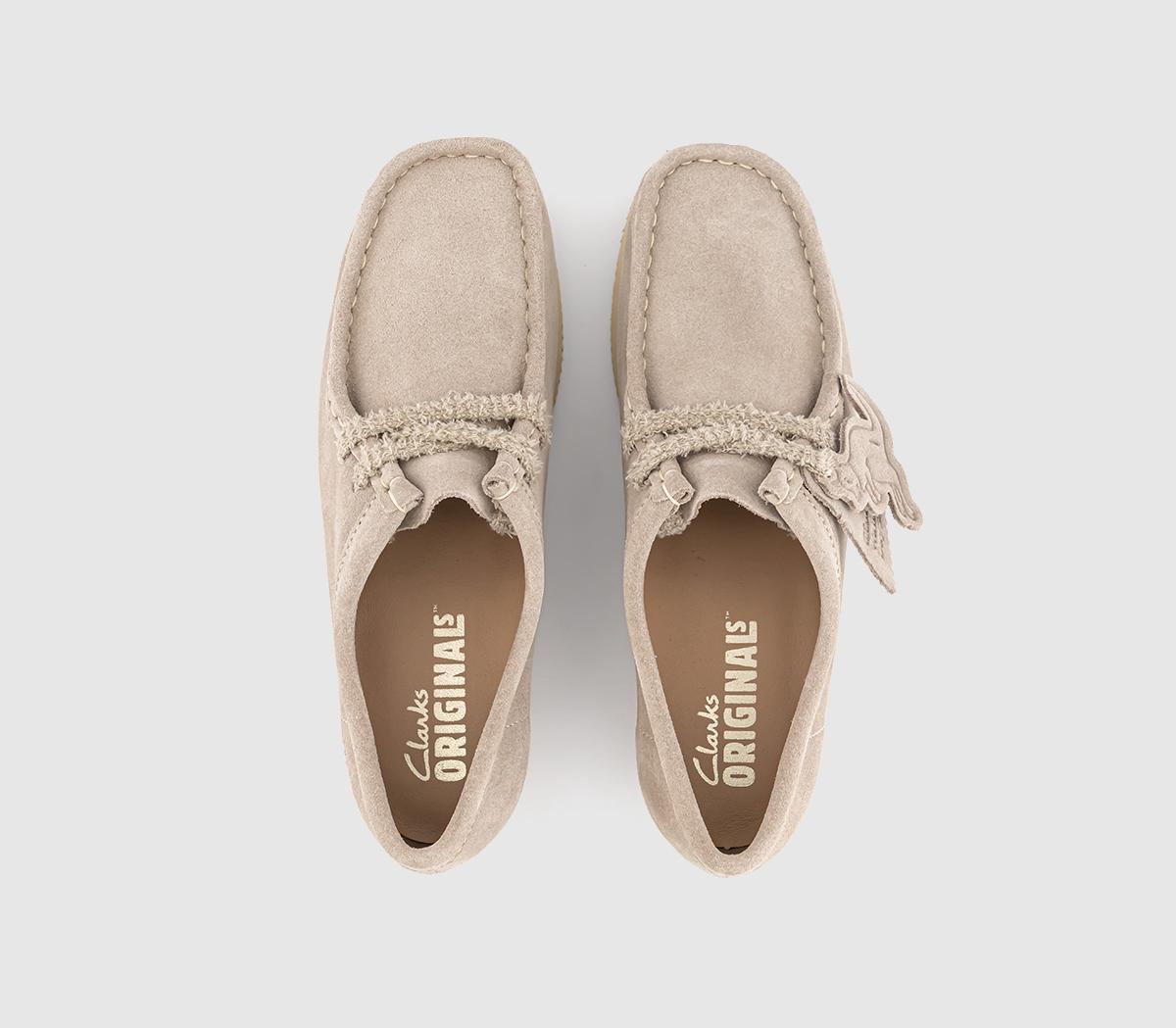 Clarks OriginalsClarks Originals Womens WallabeesSand Suede