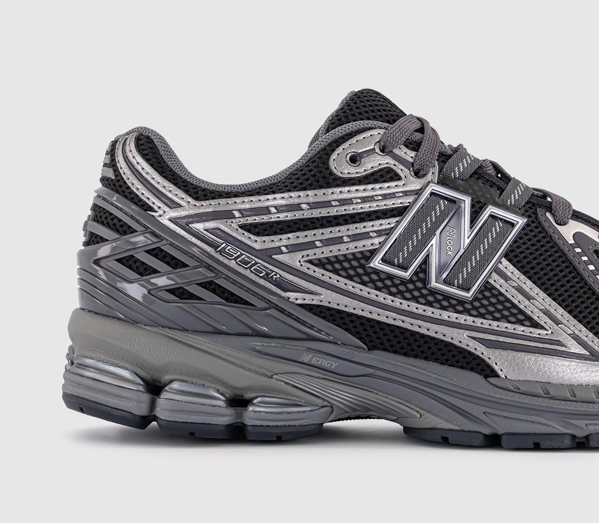 New Balance1906 TrainersBlack Metallic Silver