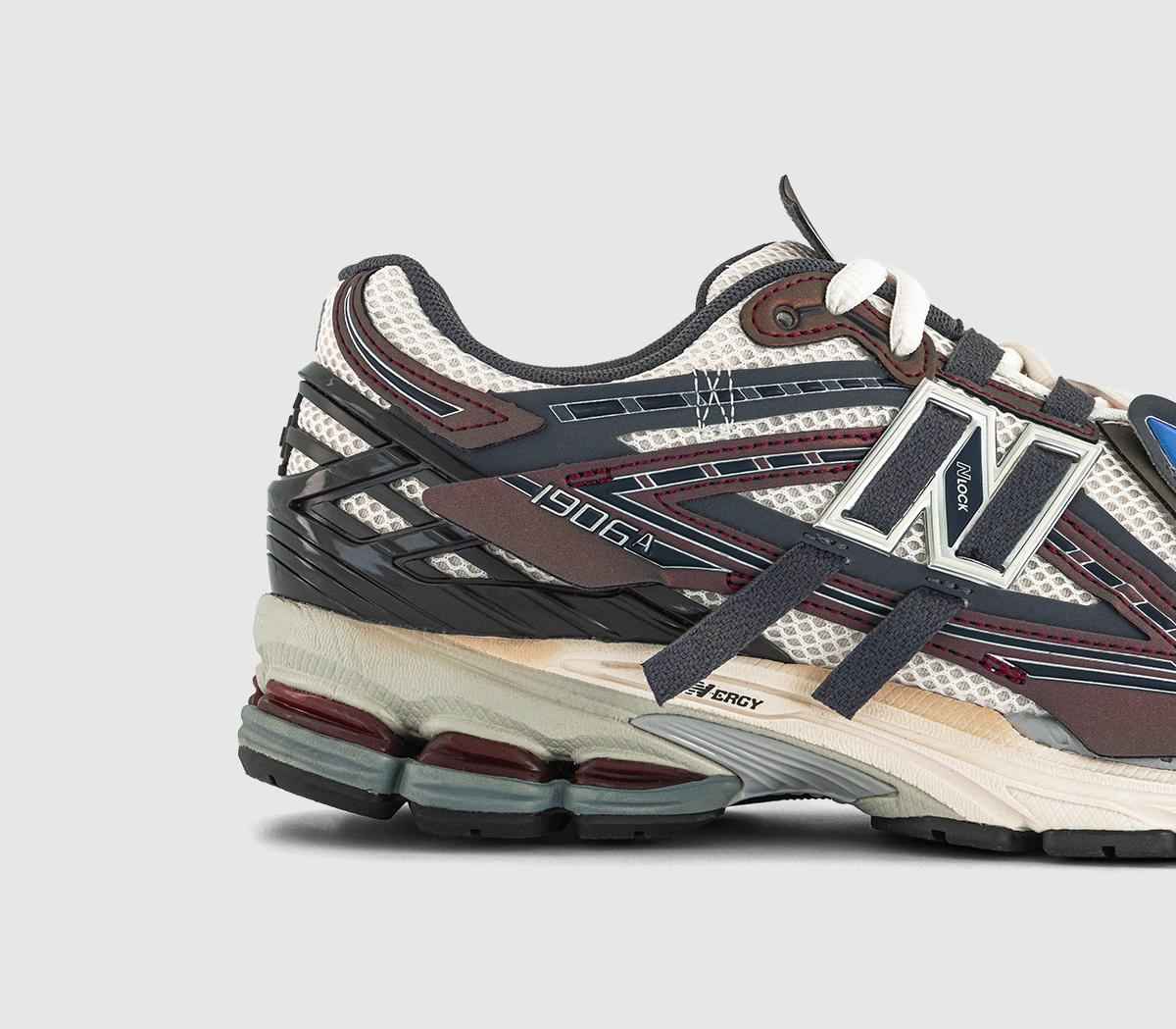 New Balance1906 TrainersClassic Crimson