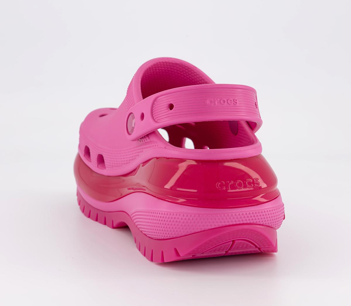 CrocsClassic Mega Crush Clogs CrocsClassic Mega Crush ClogsJuice