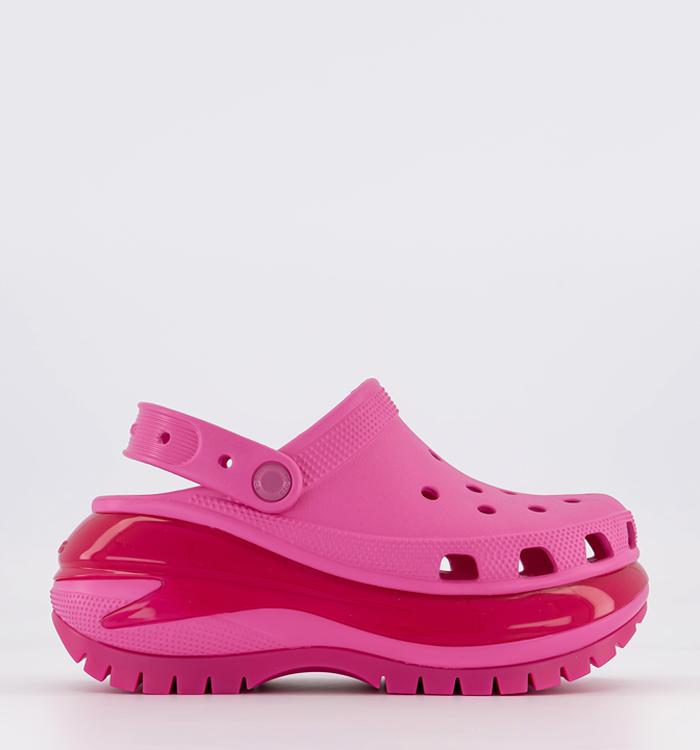 Hot pink platform sales crocs