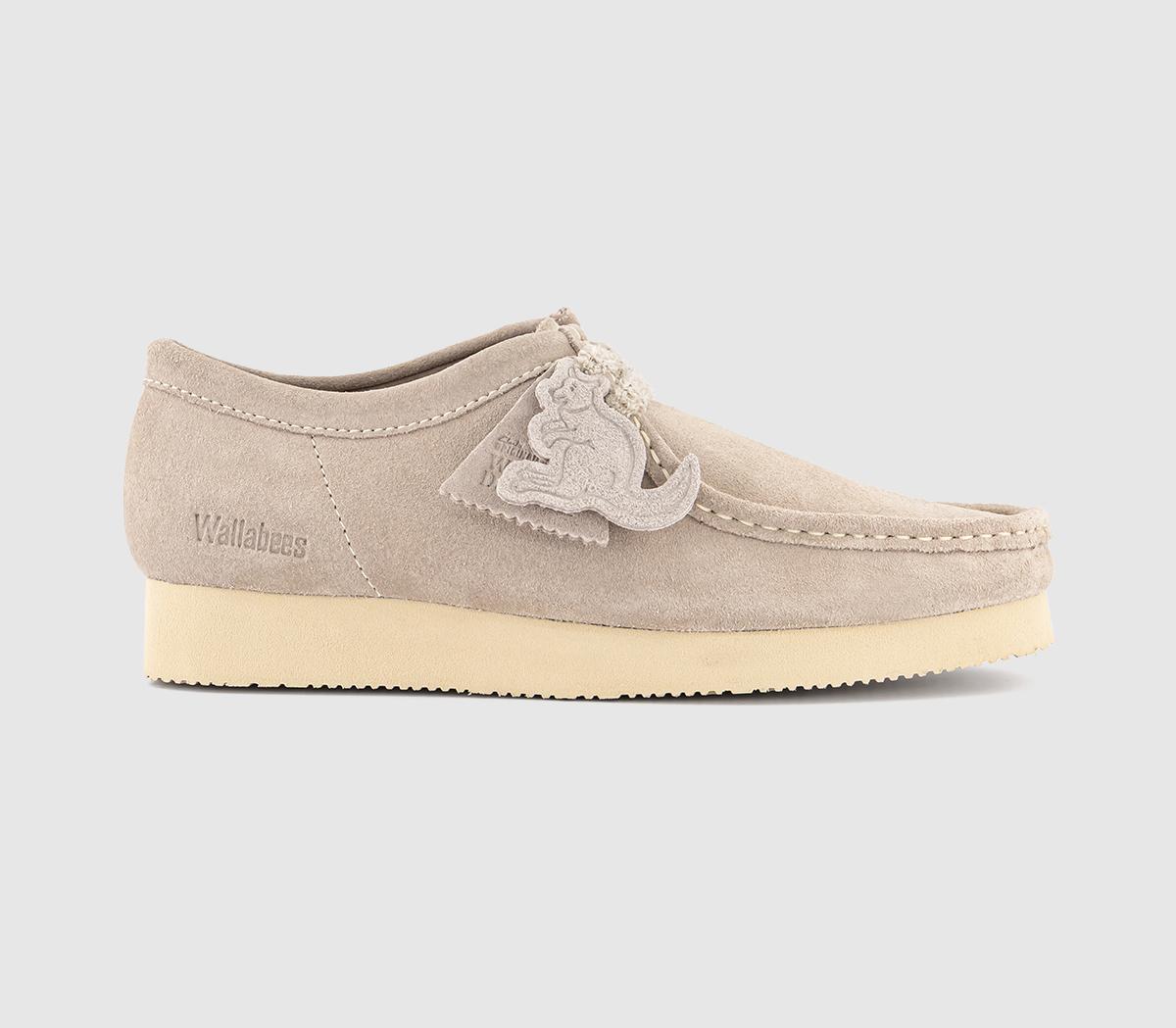 Clarks Originals Mens Wallabees Sand In Natural, 12