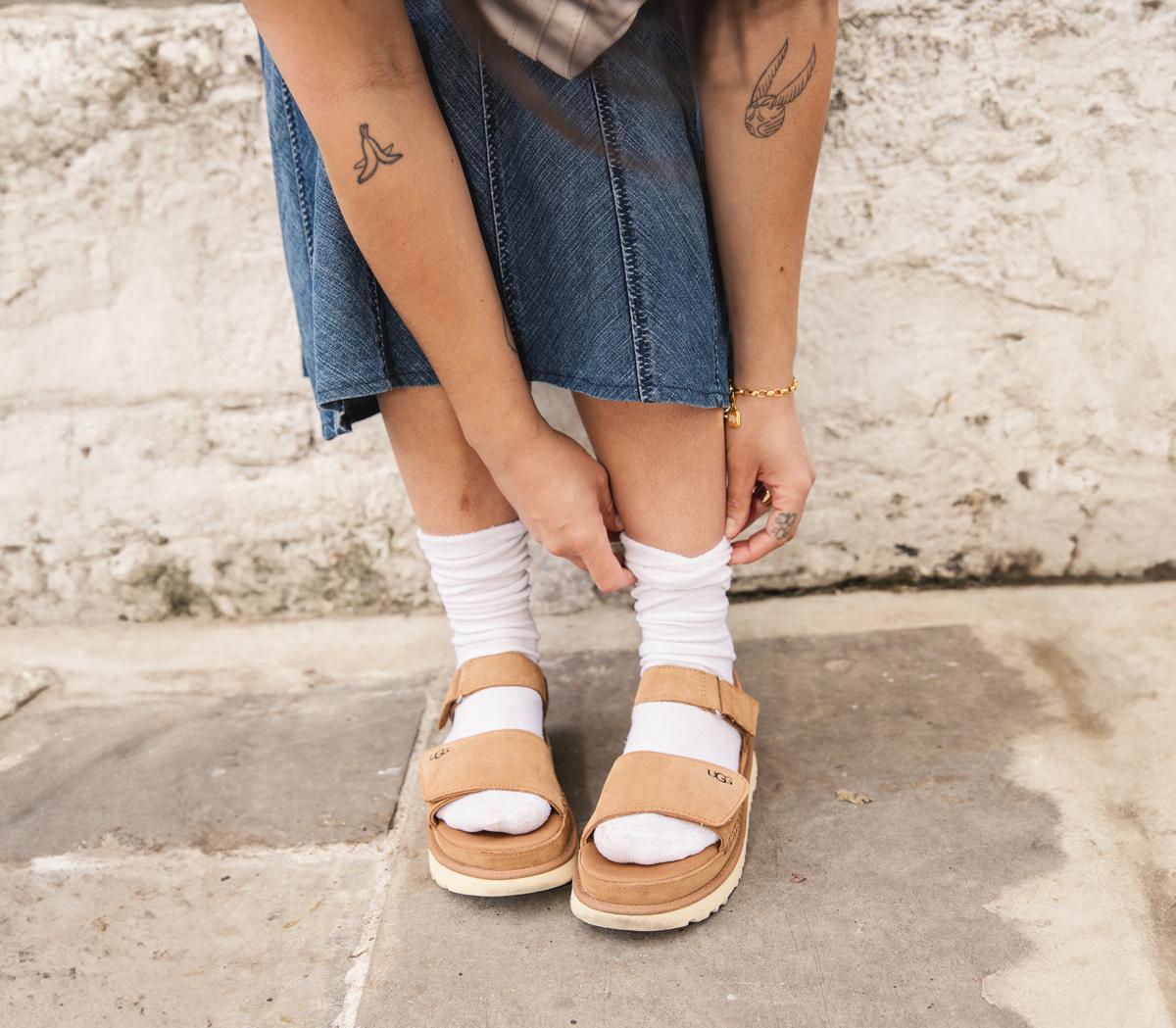 UGGGoldenstar Sandals UGGGoldenstar SandalsDriftwood