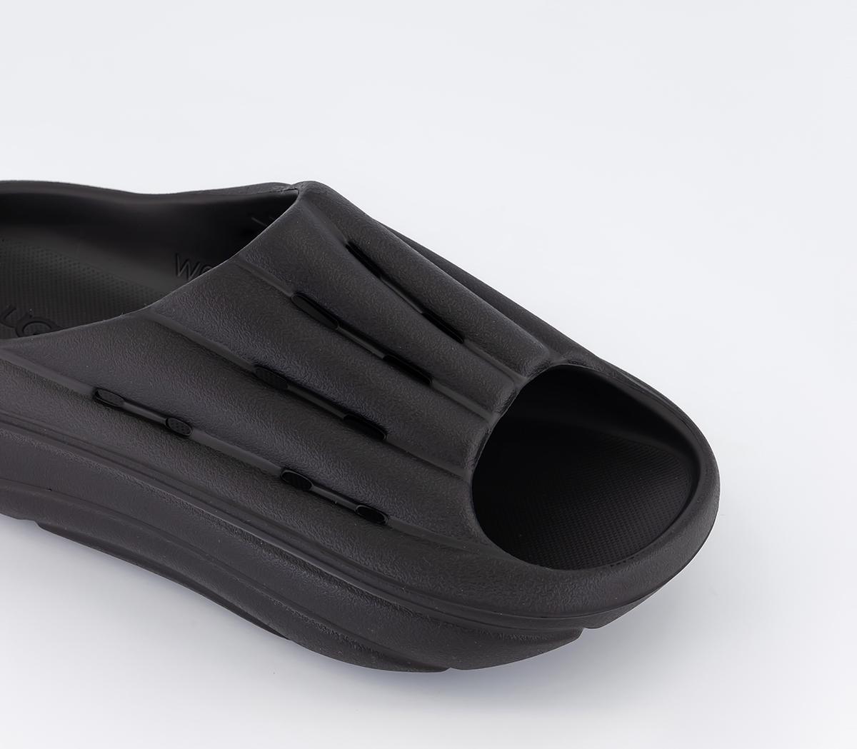 UGGFoamo Slides UGGFoamo SlidesBlack