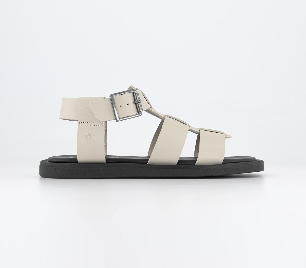 EARTHADDICTStarfish Chunky Fisherman Sandals EARTHADDICTStarfish Chunky Fisherman SandalsOff White