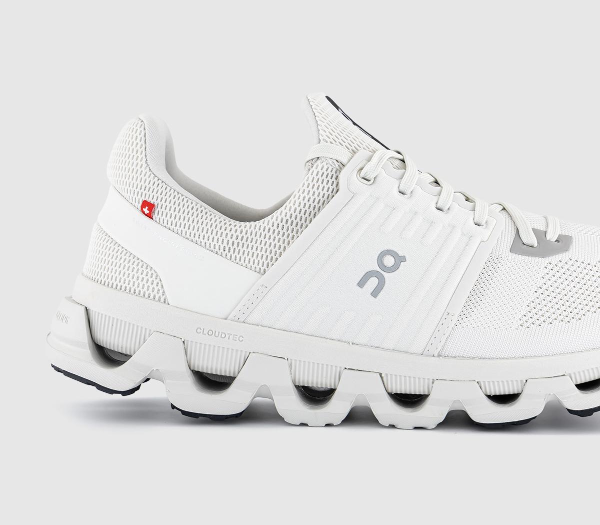 ONCloudswift 3 Ad Trainers ONCloudswift 3 Ad TrainersIce Bllack