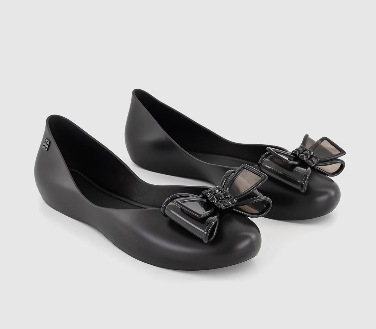 Zaxy New Start Glow Black School Shoes and Accessories