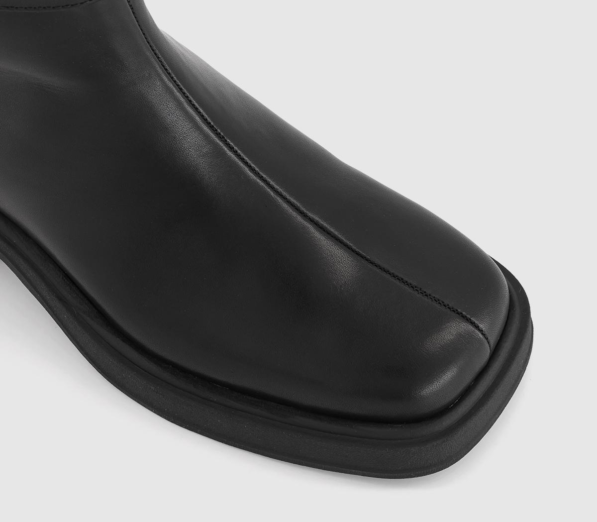 Vagabond ShoemakersDorah Buckle BootsBlack