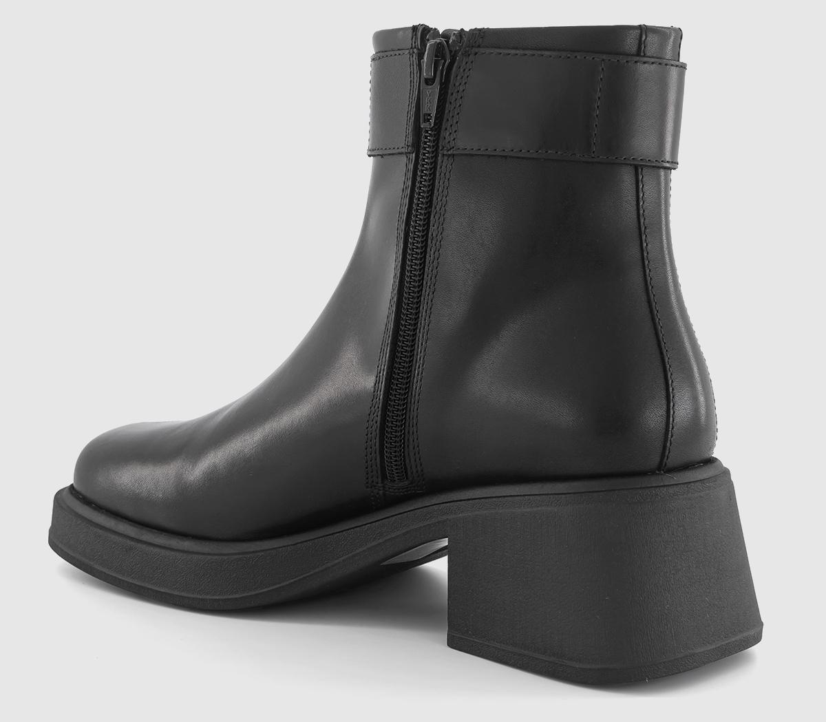 Vagabond ShoemakersDorah Buckle BootsBlack