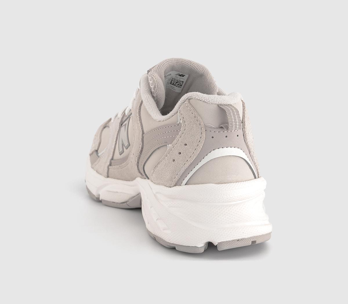 New Balance530 GS Trainers New Balance530 GS TrainersMoonbeam