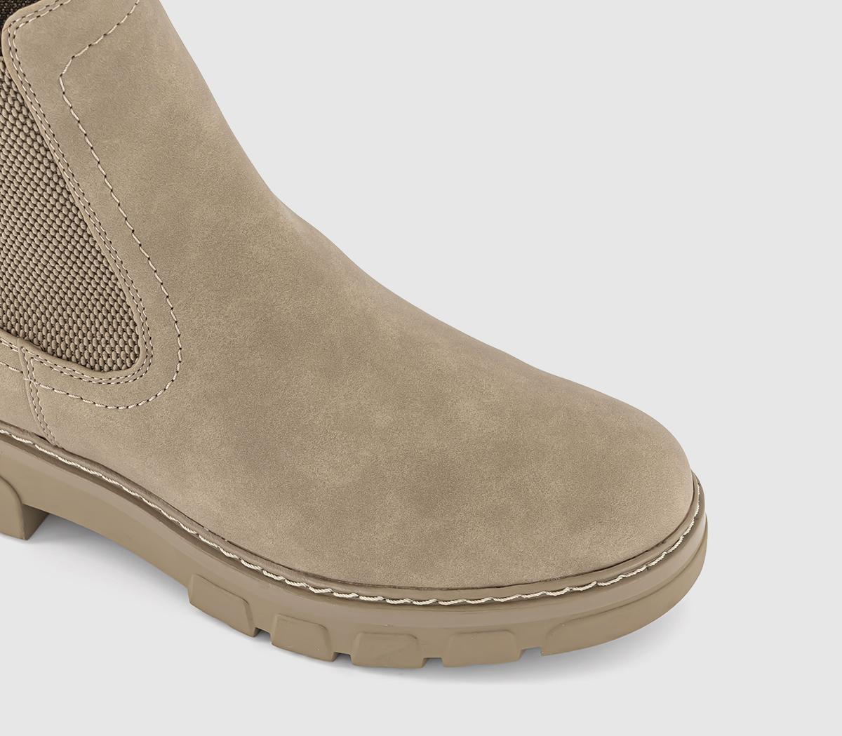 EARTHADDICTEarth Addict: Afra Cleated Chelsea BootsBeige