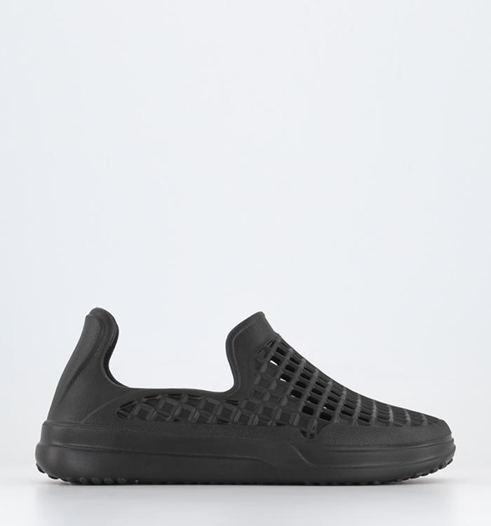 LUSSO CLOUD Scenario Slip Ons Jet Black