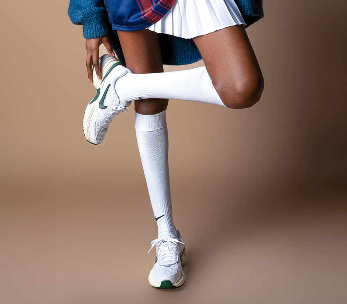 NikeNike V2K Run TrainersWhite Platinum Tint Photon Dust Fir