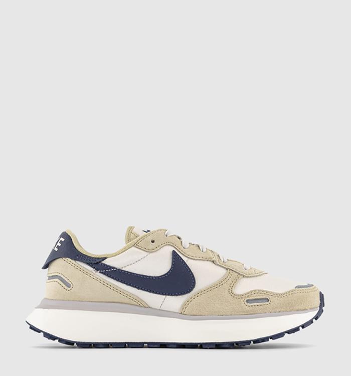 Nike tan & on sale blue air vortex trainers