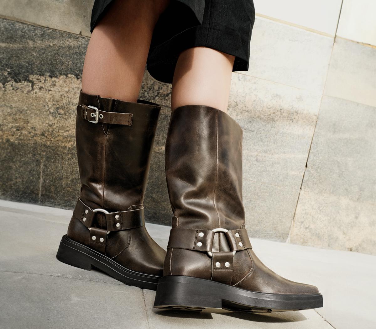 Vagabond ShoemakersEyra Biker BootsMud