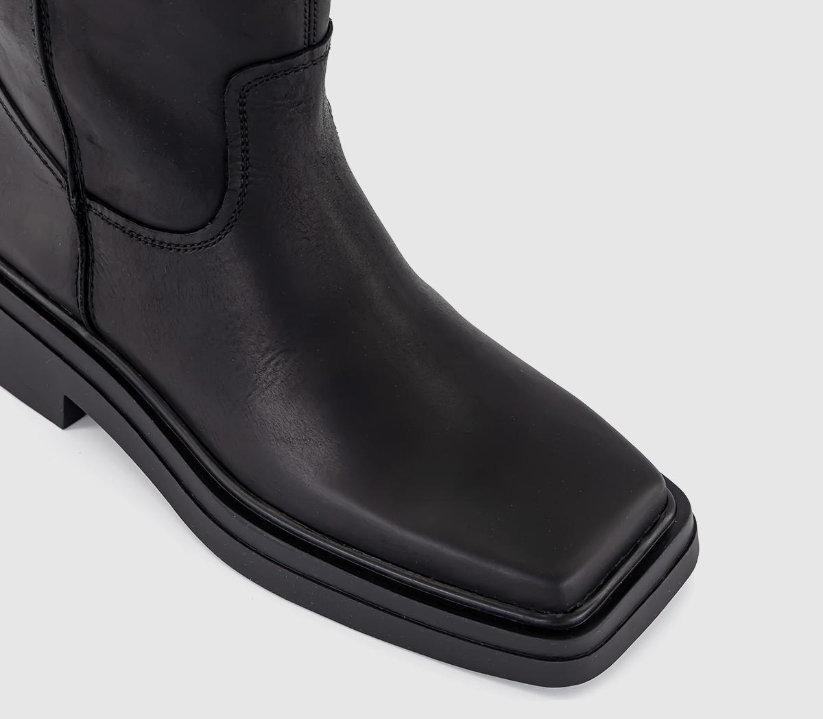 Vagabond ShoemakersEyra Calf BootsOff Black