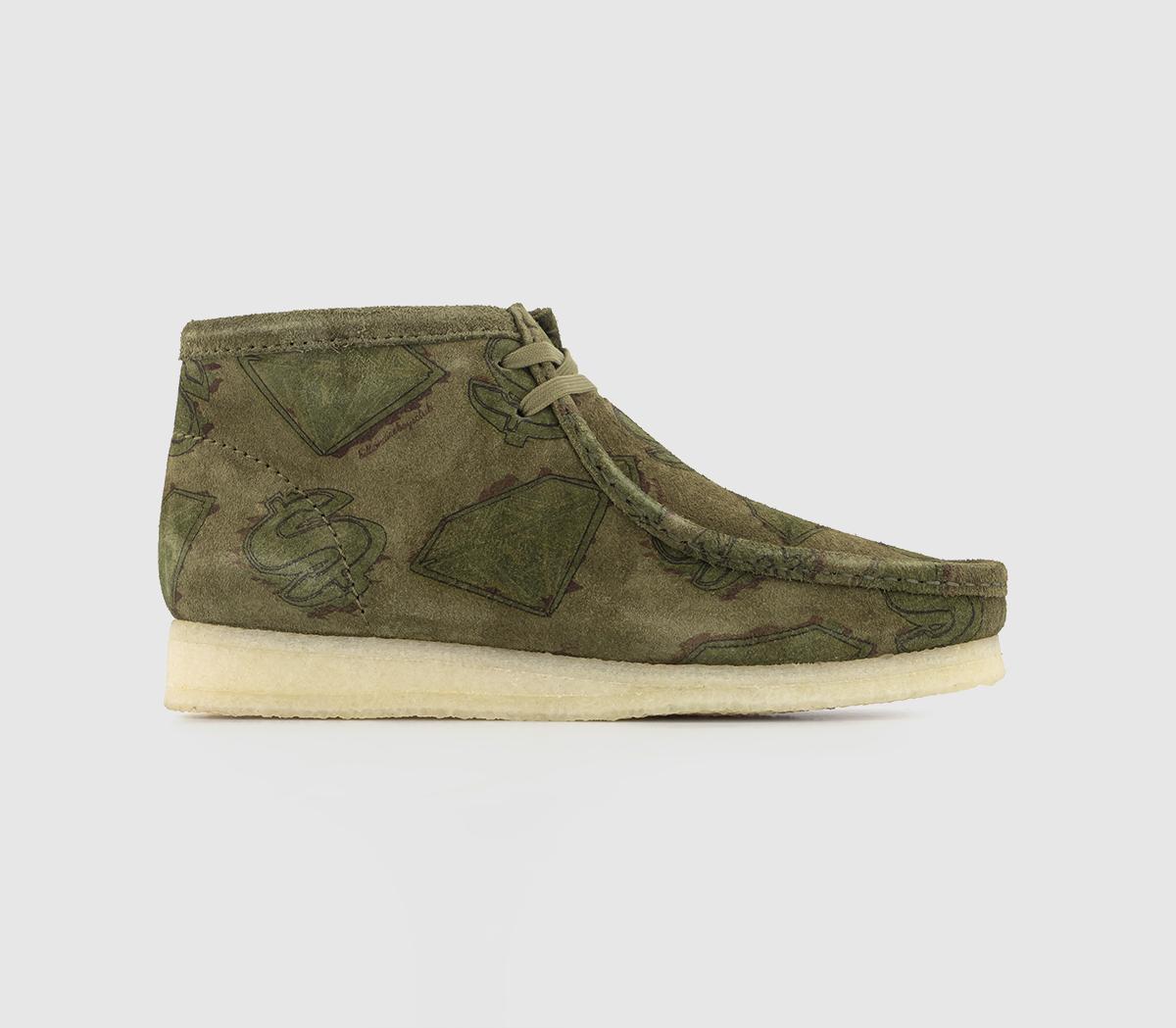 Green best sale clarks wallabees