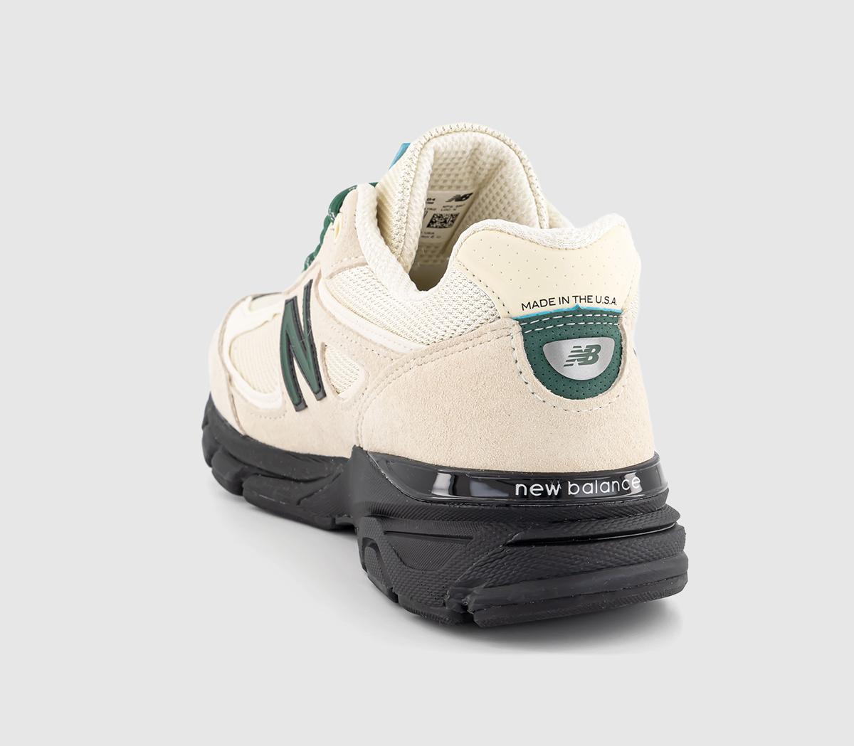 New Balance990V4 'Made in USA' TrainersMacadamia Nut Black