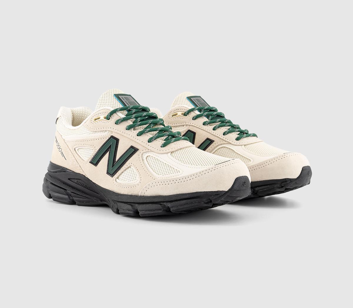 New Balance990V4 'Made in USA' TrainersMacadamia Nut Black