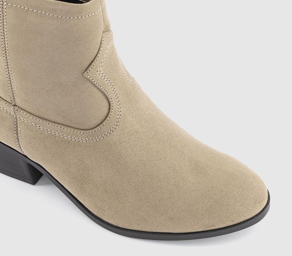 EARTHADDICTEarth Addict: Geo Block Heel Western Boots EARTHADDICTEarth Addict: Geo Block Heel Western BootsTaupe