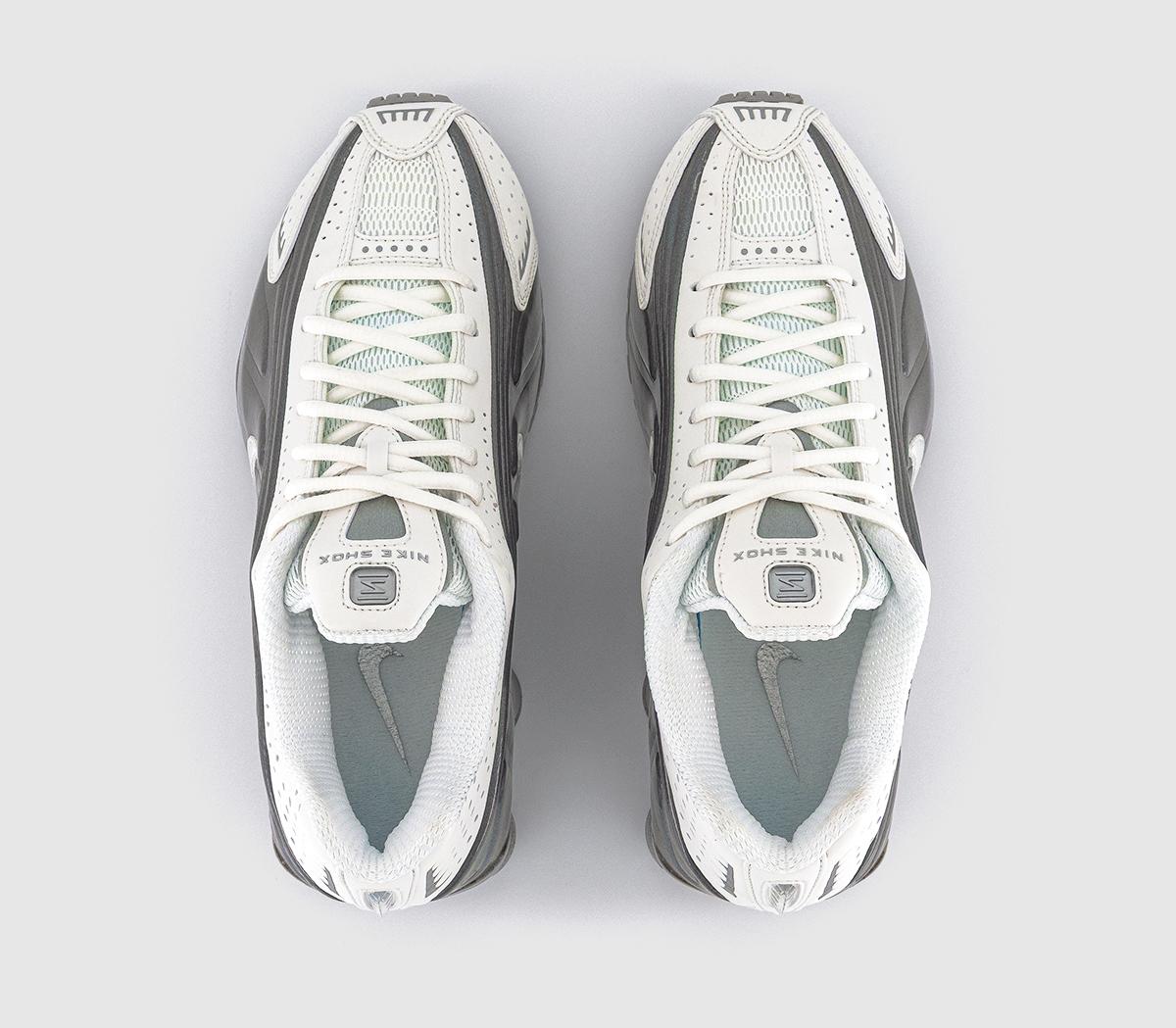 Nike Nike Shox R4 Trainers Nike Nike Shox R4 Trainers Summit White Summit White Hydrangeas