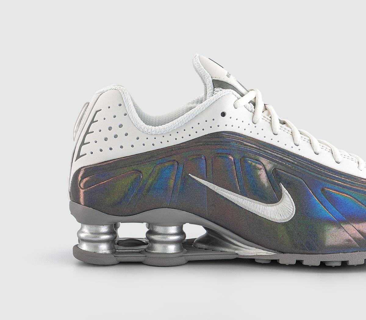 Nike Nike Shox R4 Trainers Nike Nike Shox R4 Trainers Summit White Summit White Hydrangeas