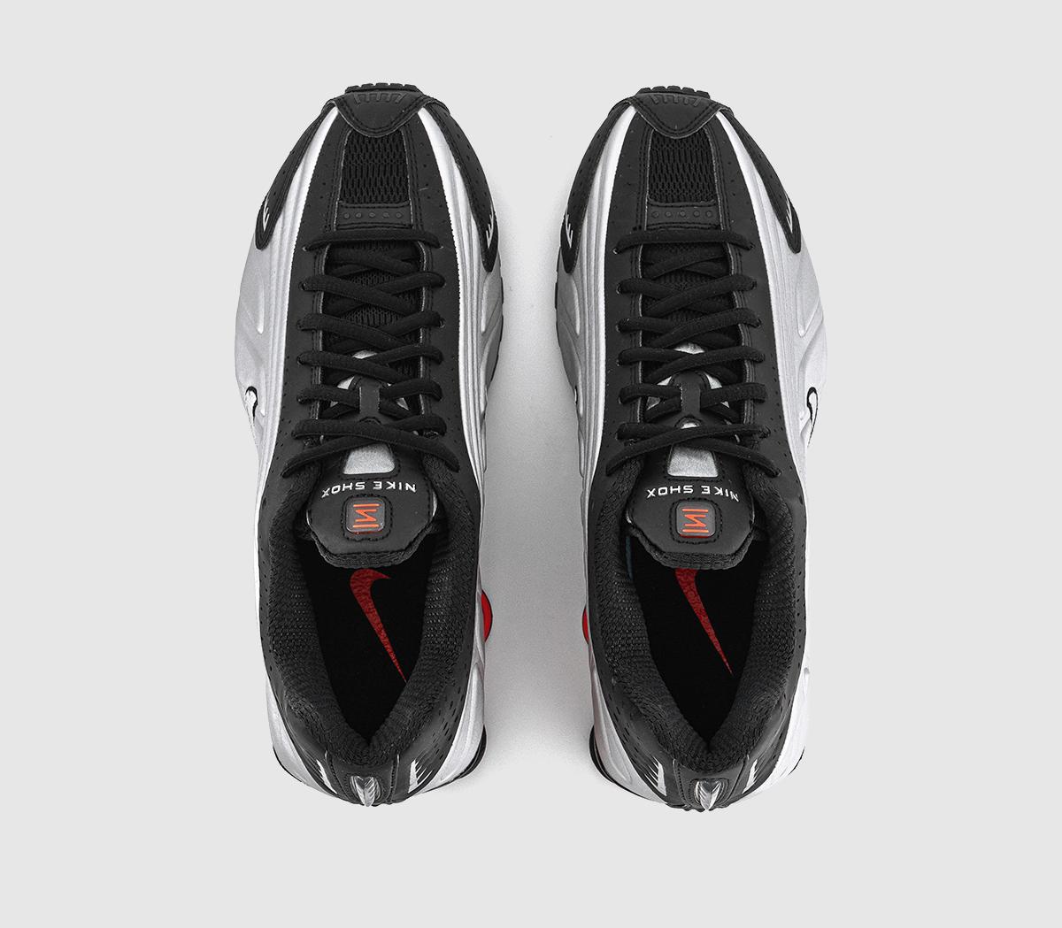 NikeShox R4 TrainersBlack Metallic Silver Light Crimson