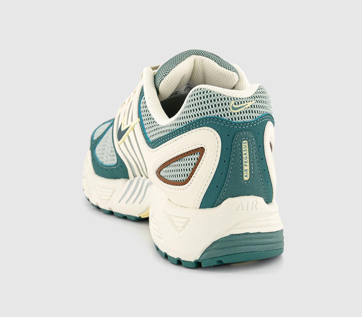 NikeAir Peg 2K5 TrainersCoconut Milk Bicoastal Lt Silver Lt British Tan S