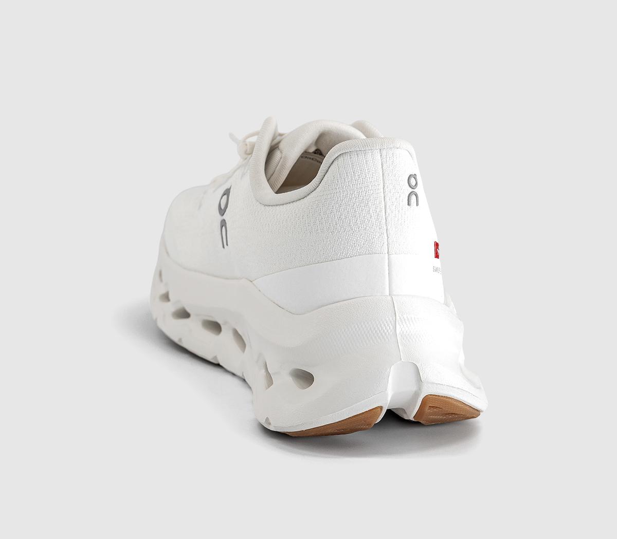 OnCloudtilt TrainersWhite Ivory F