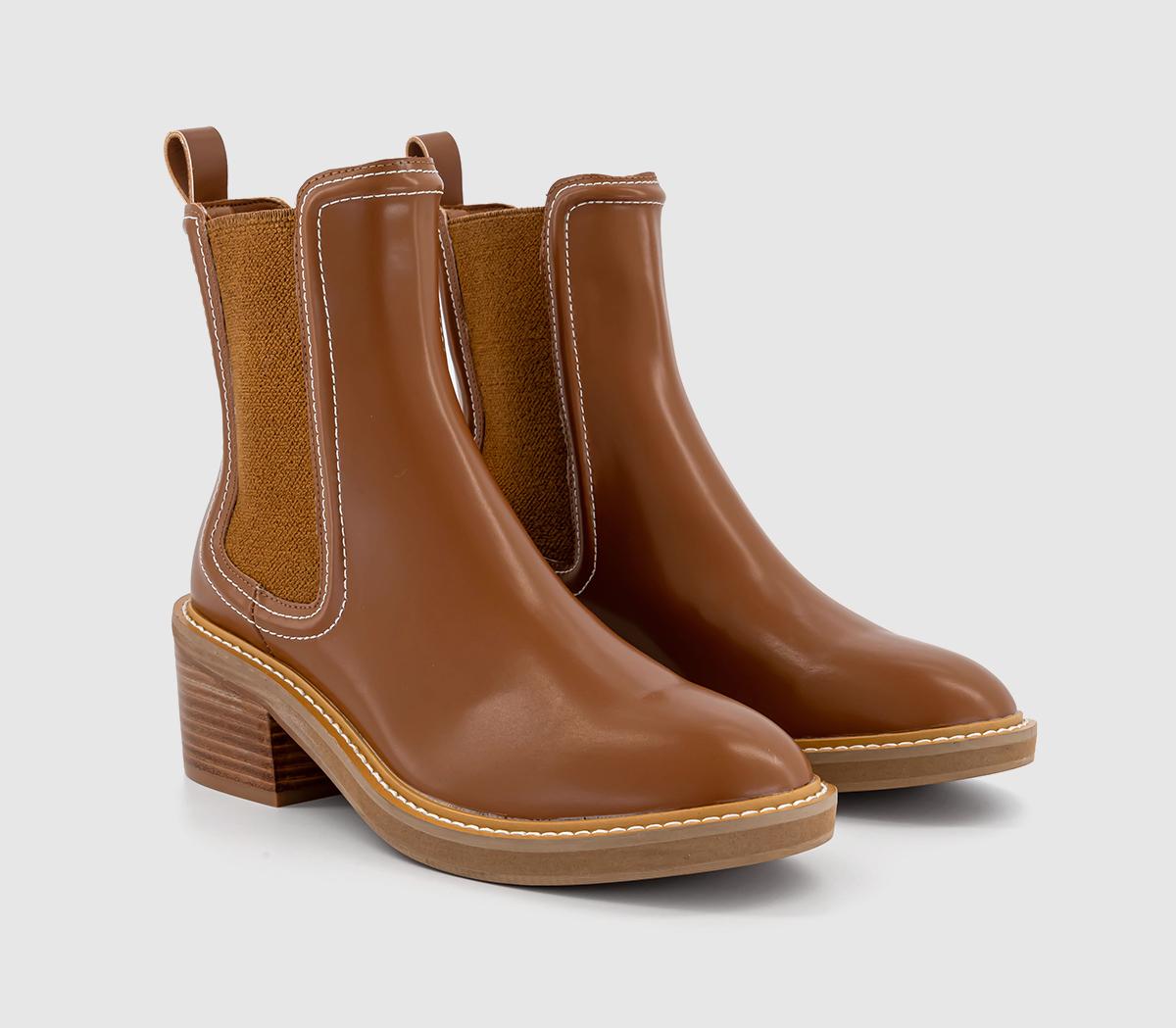 OFFICEAldgate Block Heel Chelsea Boots OFFICEAldgate Block Heel Chelsea BootsTan