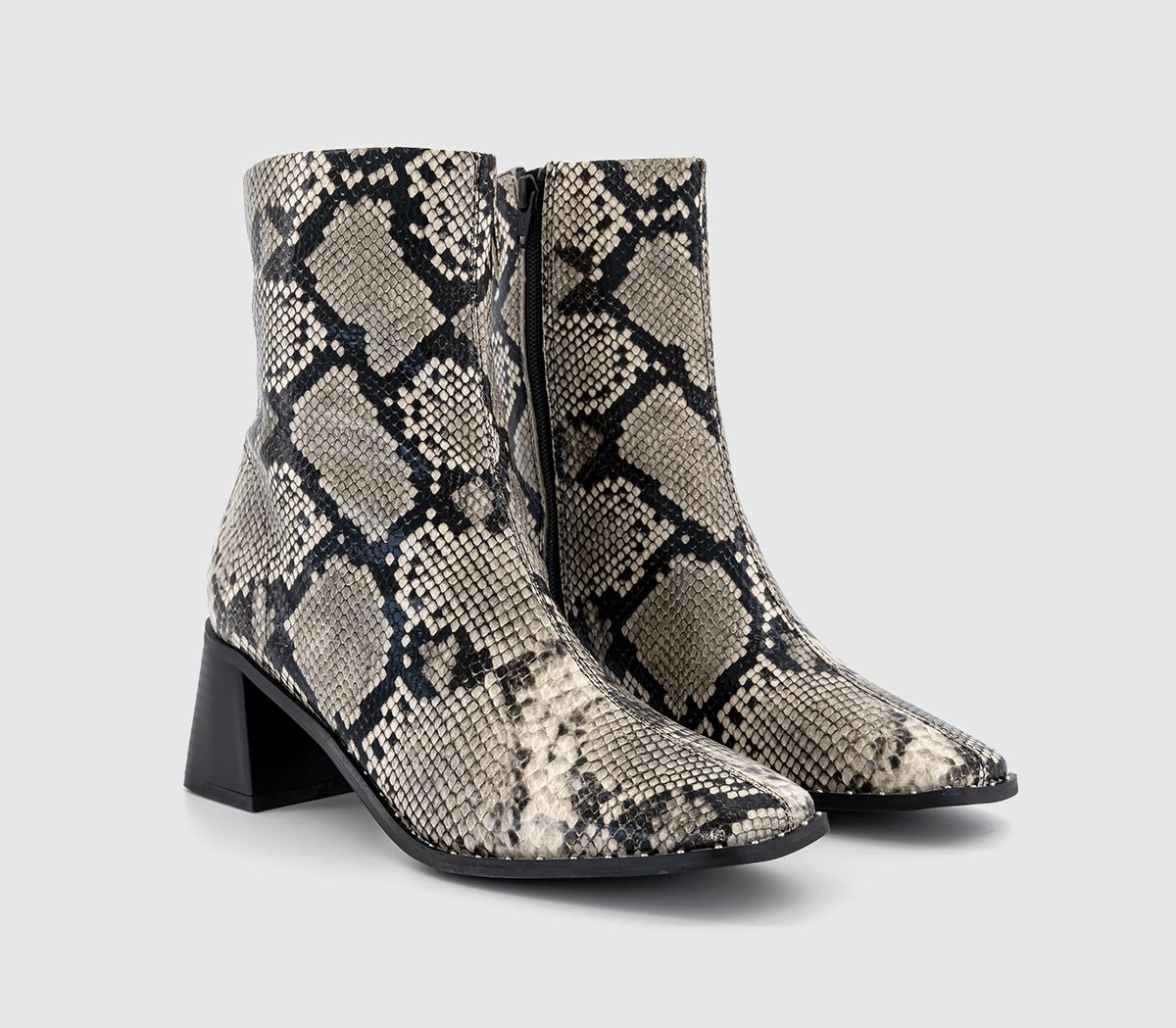 OFFICEAvah Studded Rand Boots OFFICEAvah Studded Rand BootsSnake Mono