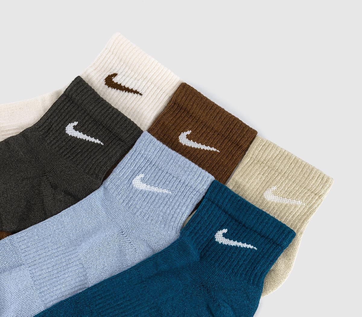 NikeTraining Ankle Socks 6 Pairs NikeTraining Ankle Socks 6 PairsNavy Brown Cream